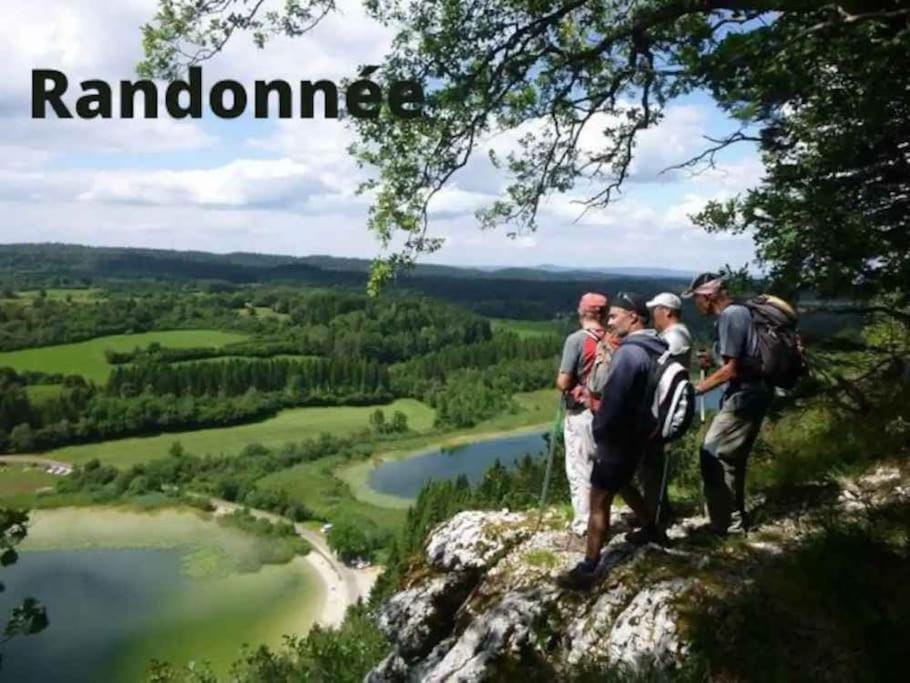 Superbe appartement au coeur du Jura Apartment in Jura