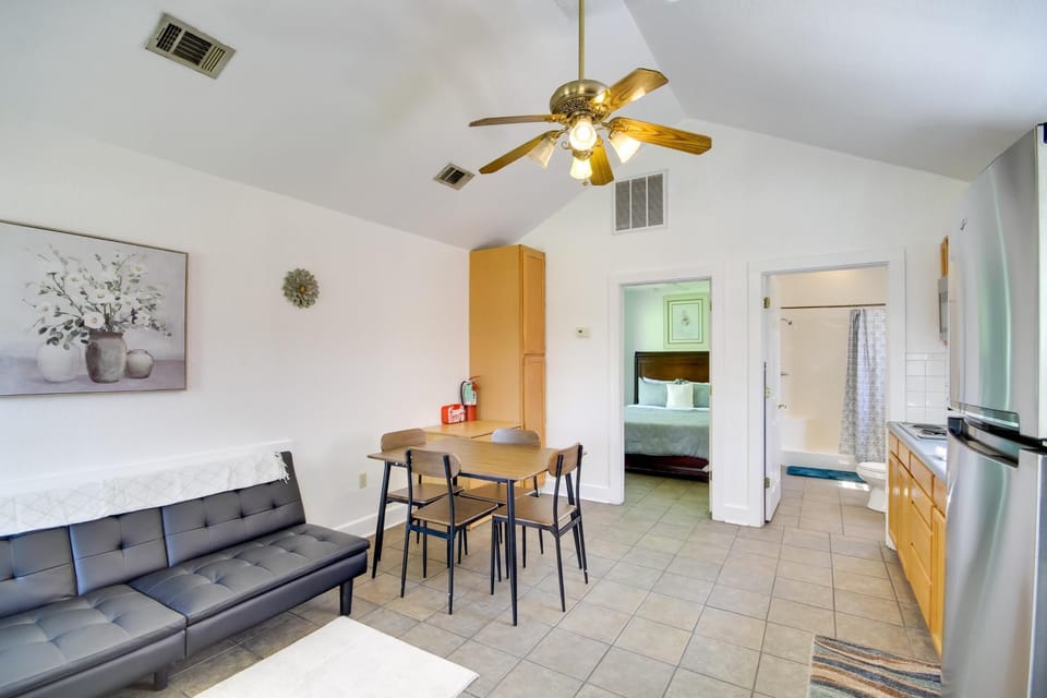 Biloxi Resort Cottage w/ Pool & Lake Access! House in Biloxi
