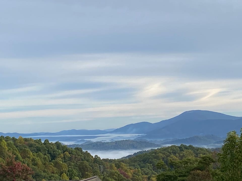 Mountain View Manor House in Watauga