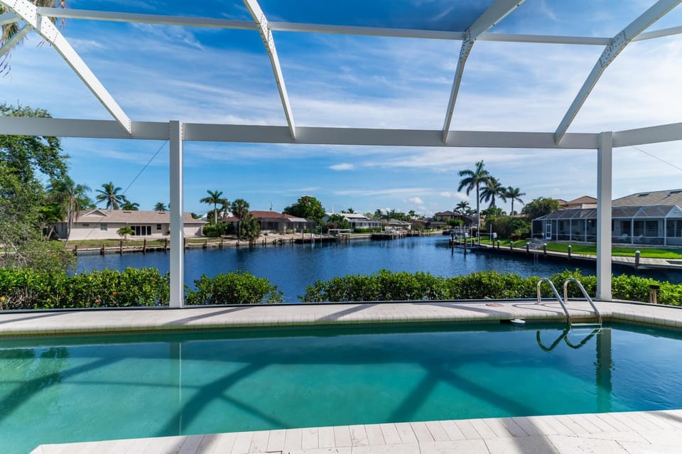 The Seahorse House I Wide Views on Tip Lot Minutes from the Gulf House in Marco Island