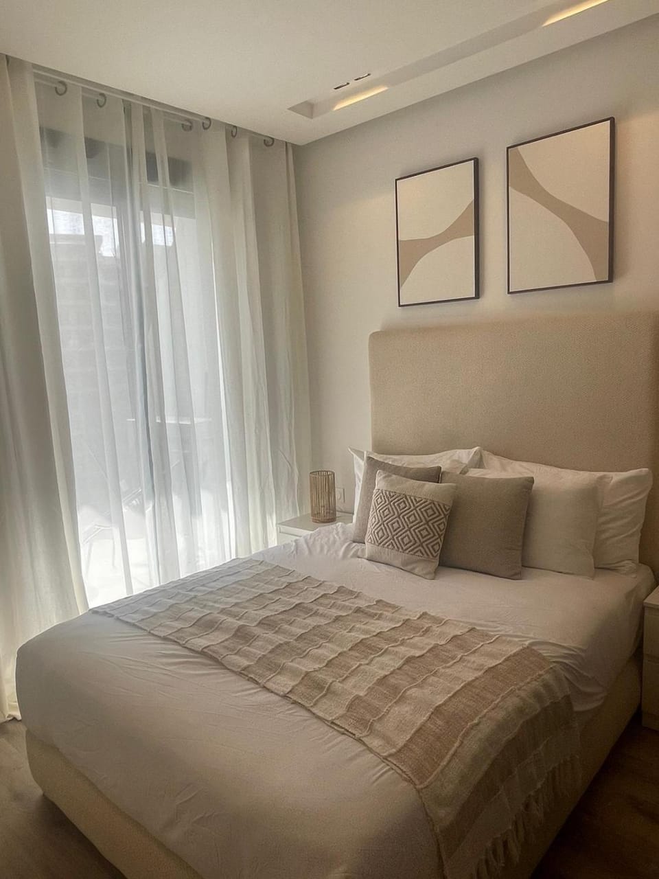 Luxury 11th Floor Apartments! 5 mins from beach, mall and station Apartment in Tangier
