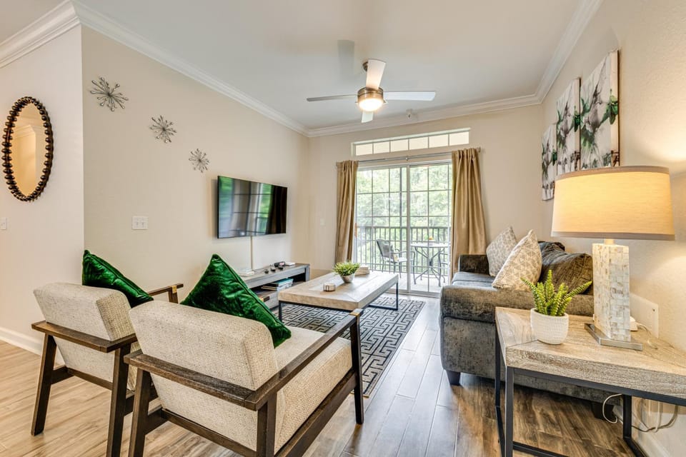10 Mi to Disney! Resort Condo at ChampionsGate House in Four Corners