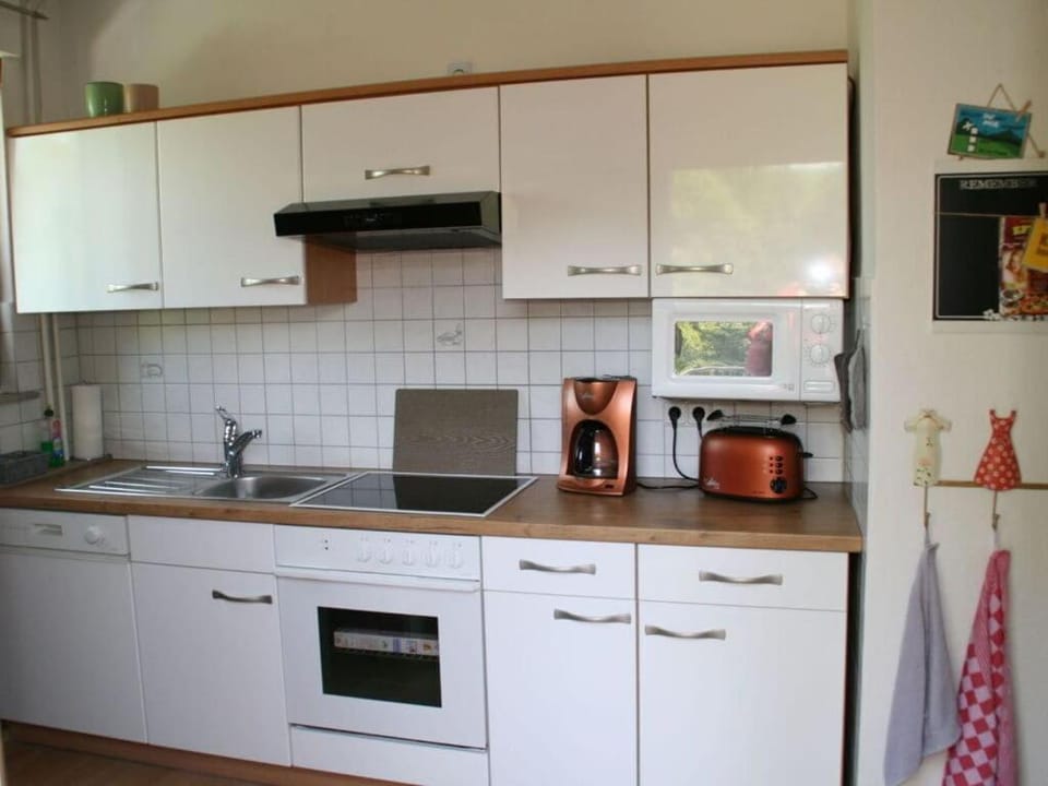 Kitchen or kitchenette, Other