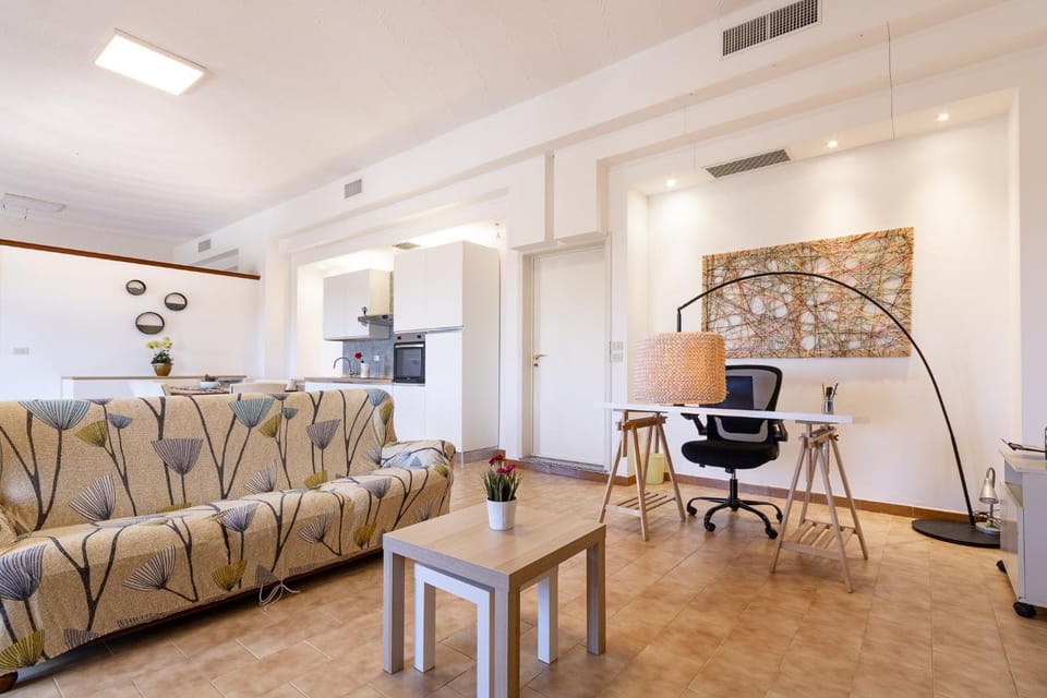 TV and multimedia, Seating area