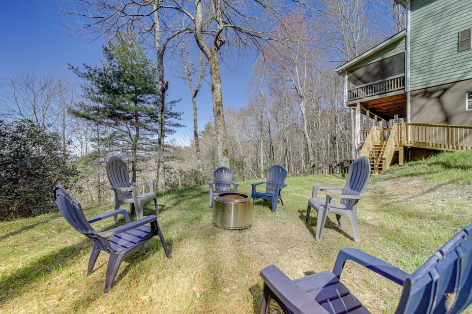 Resort Perks! Family Sky Valley Gem w/ Mtn Views House in Sky Valley