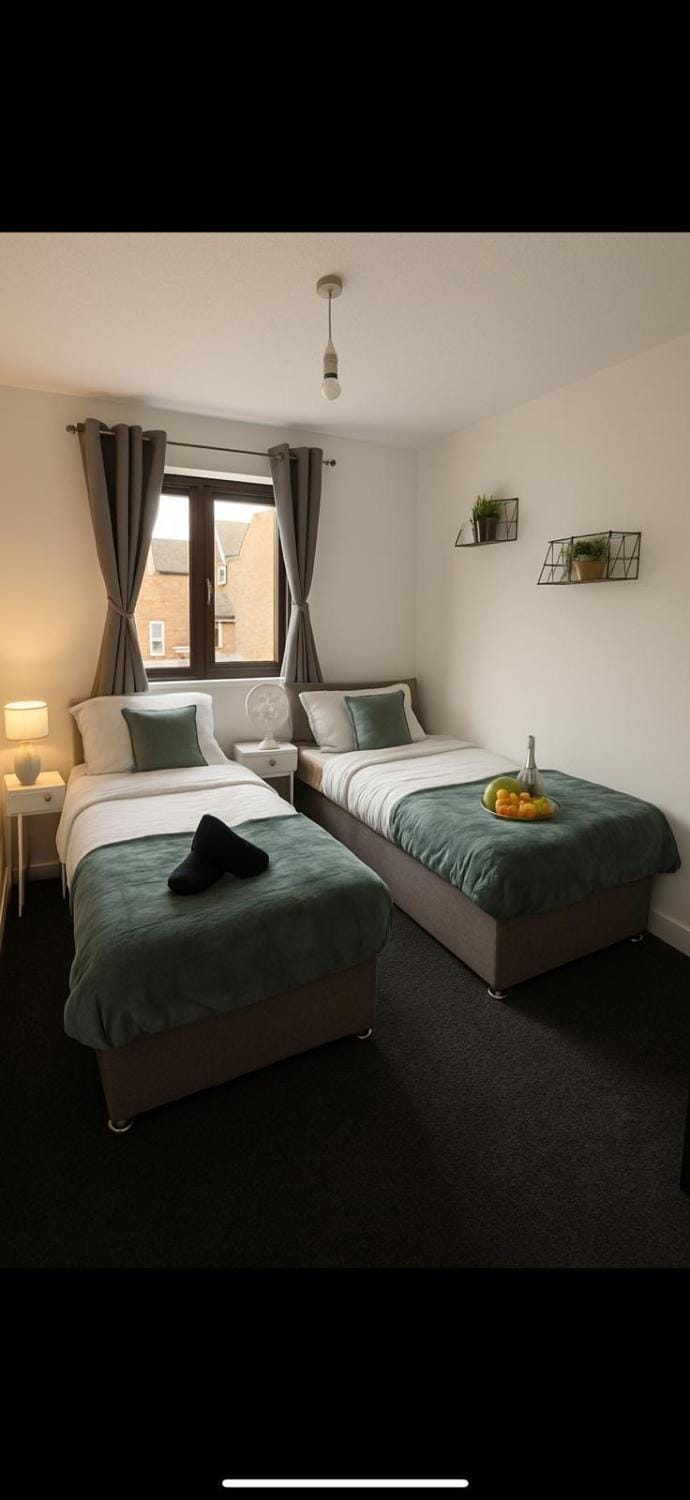 Homely Milton Keynes Stay! House in Aylesbury Vale