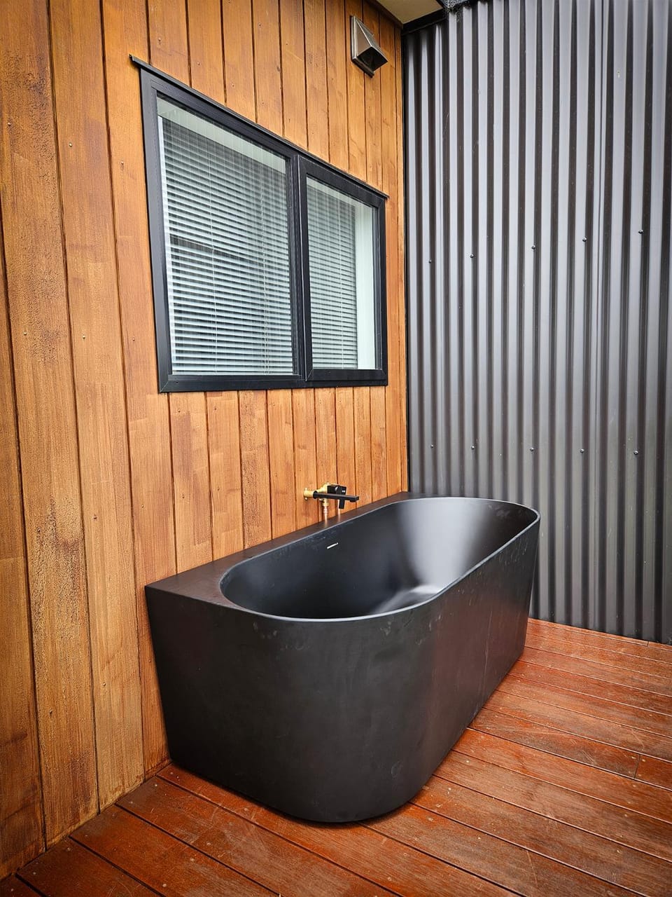 Open Air Bath, Bath
