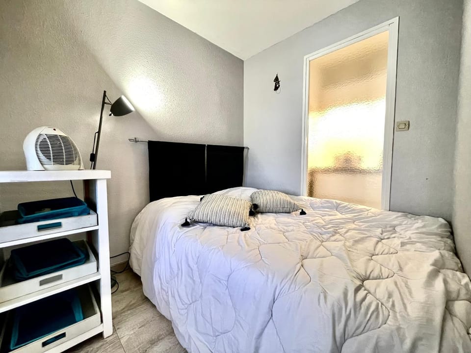 Charmant 2 pièces près des plages, animaux admis - FR-1-338-568 Apartment in Occitanie