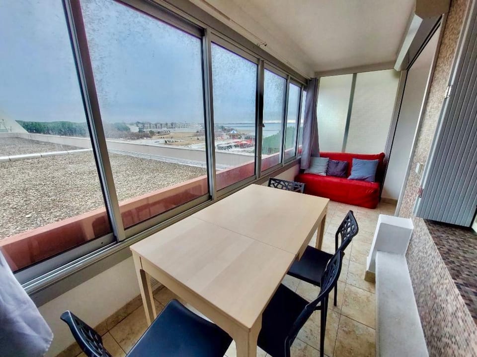 Bel Appartement en Centre-Ville avec Vue Mer - FR-1-716-72 Apartment in La Grande-Motte