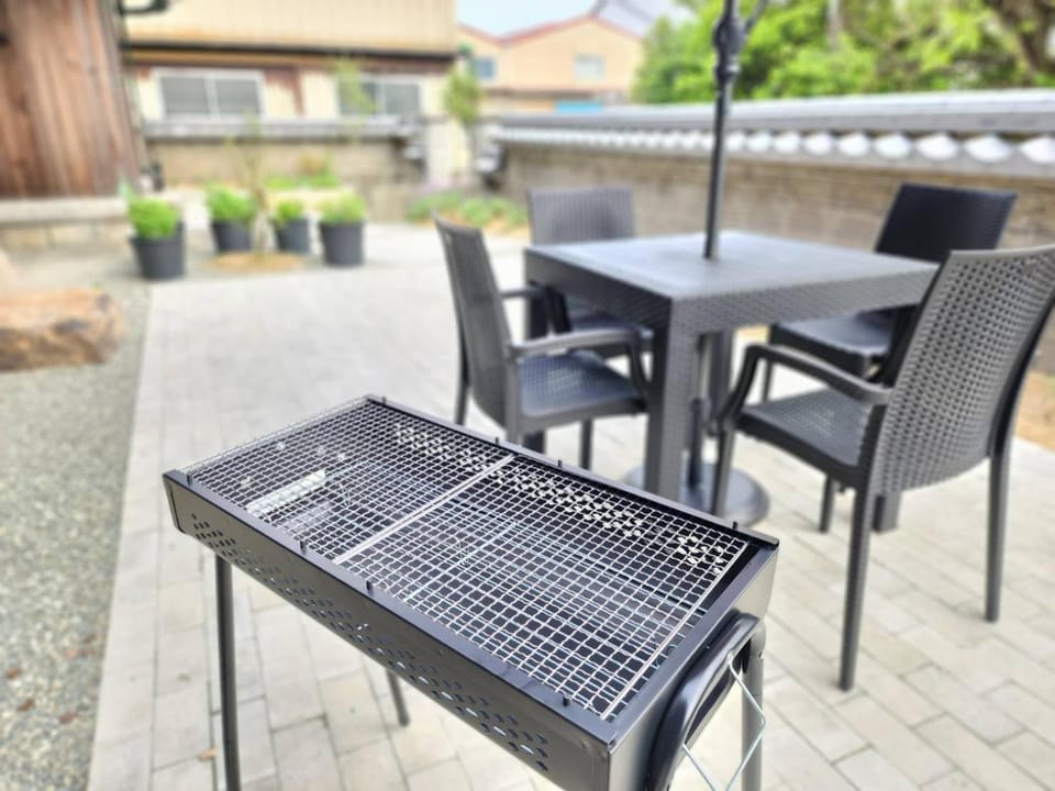 Day, BBQ facilities