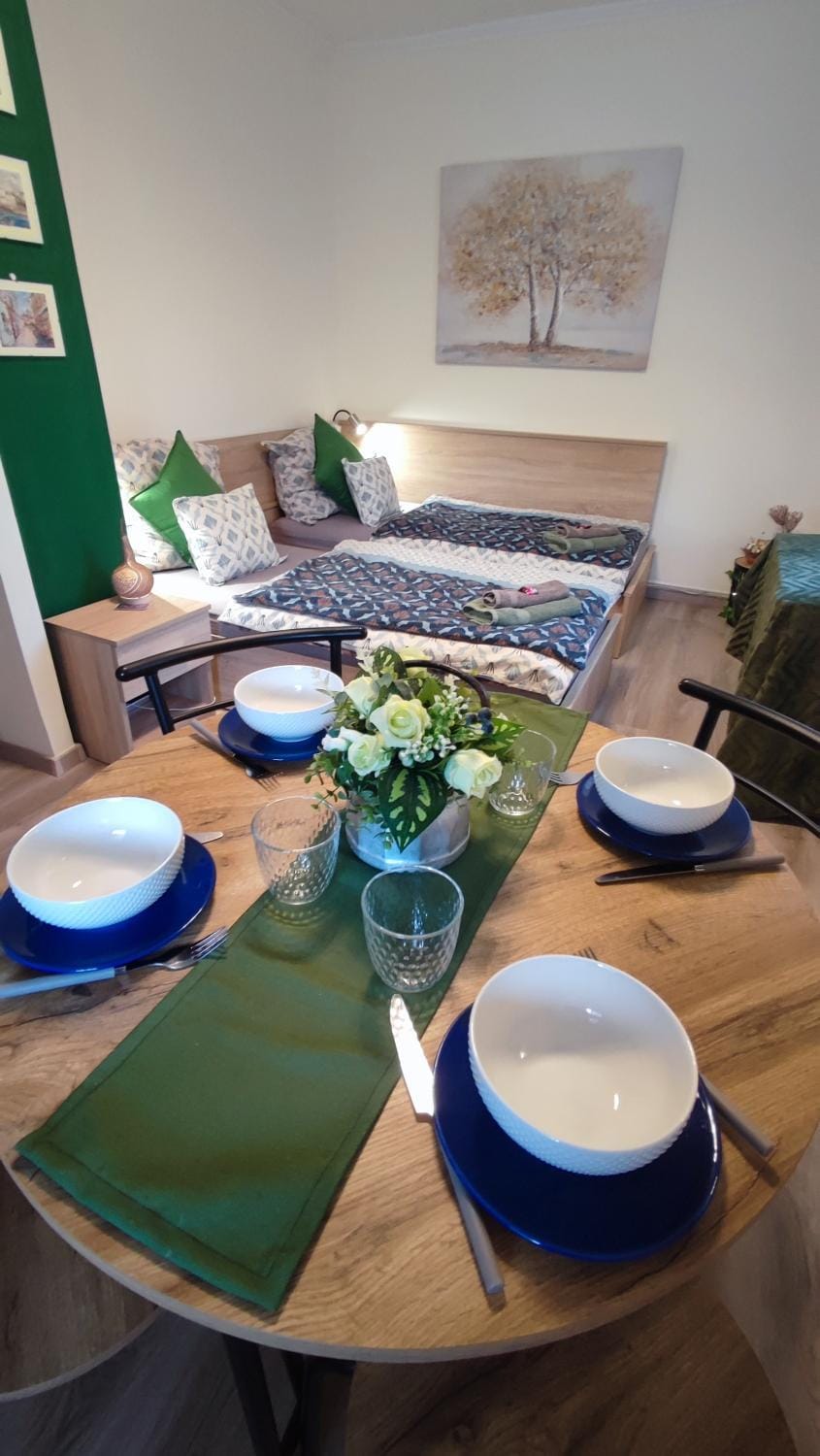 Dining area, Bedroom
