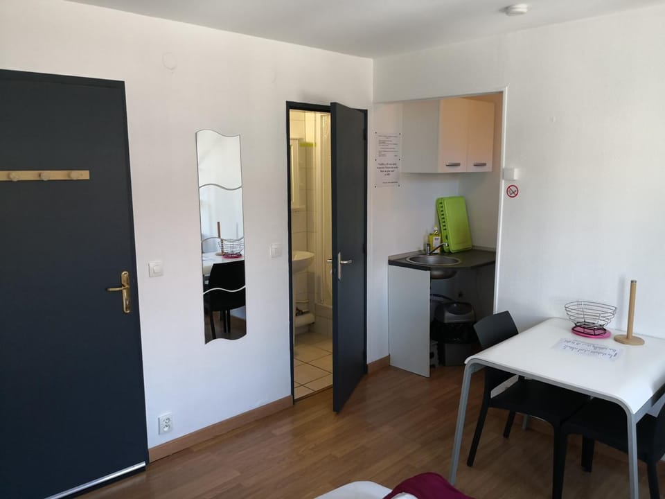 5 min à pied de la plage - 2 pers - studio D Apartment in Berck