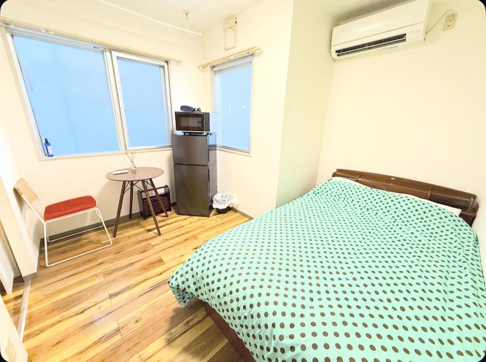 Bed, Photo of the whole room, Bedroom, air conditioner
