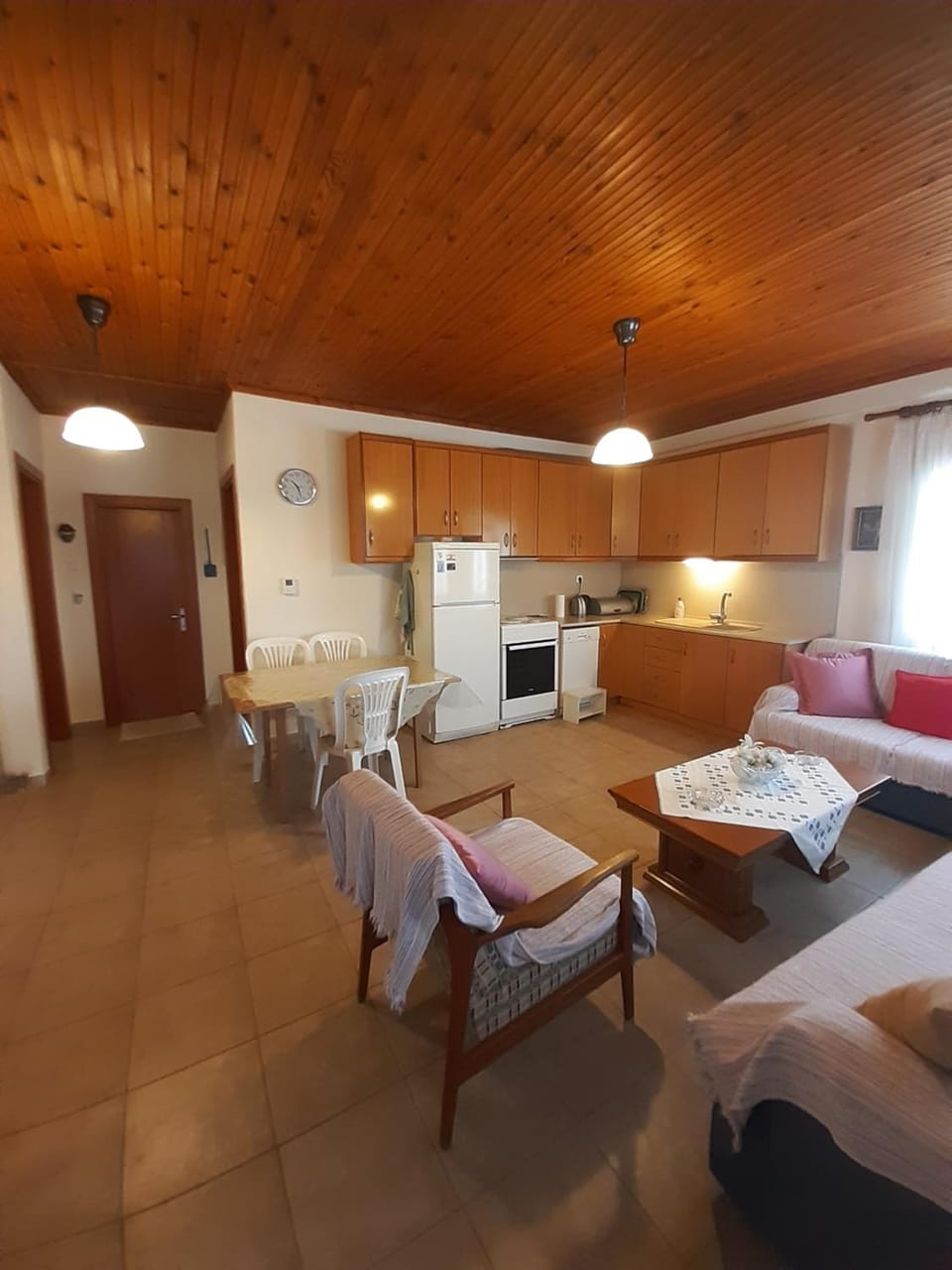 Living room, Seating area, Dining area