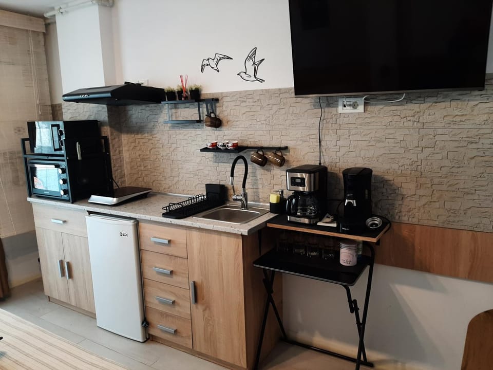 White Pearl Apartment in Constanța County