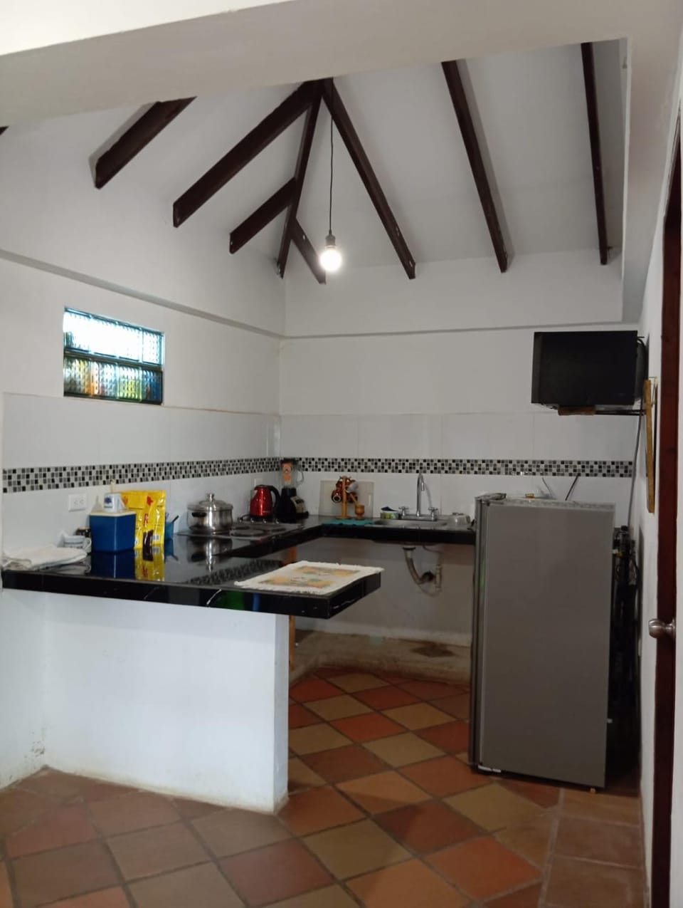 Kitchen or kitchenette, oven, stove
