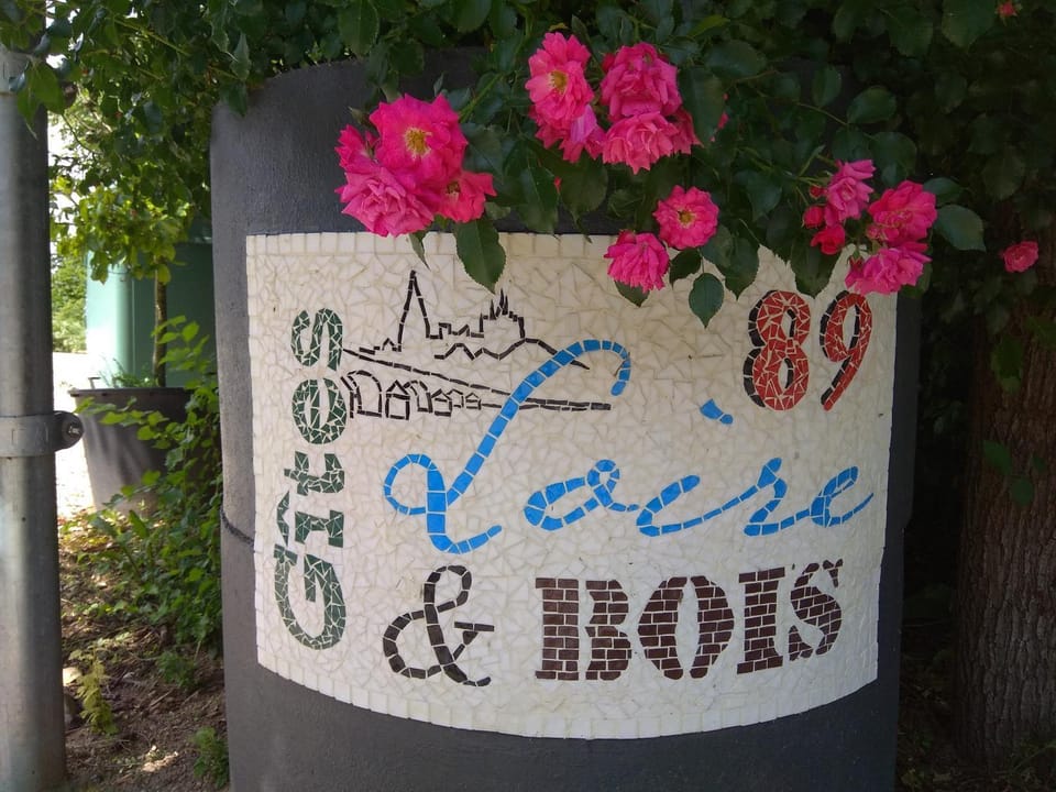 Property logo or sign, Street view