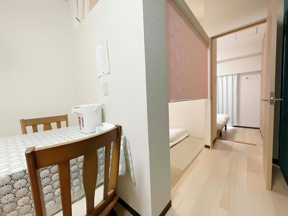 Sakai Apt 101 サカイマンション101 Apartment in Osaka
