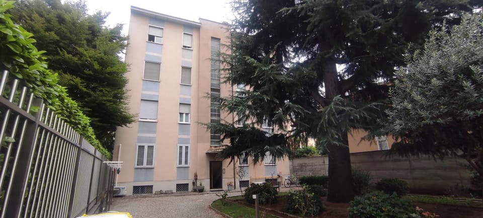 Property building, Garden, Garden view