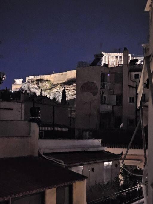 Acropolis Gem Apartment in Athens