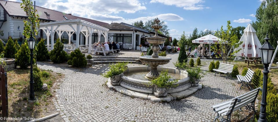 Restaurant/places to eat, Garden
