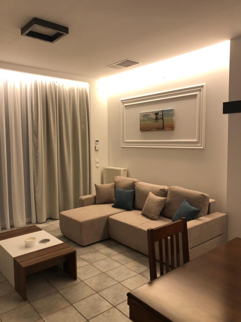 Living room, Seating area
