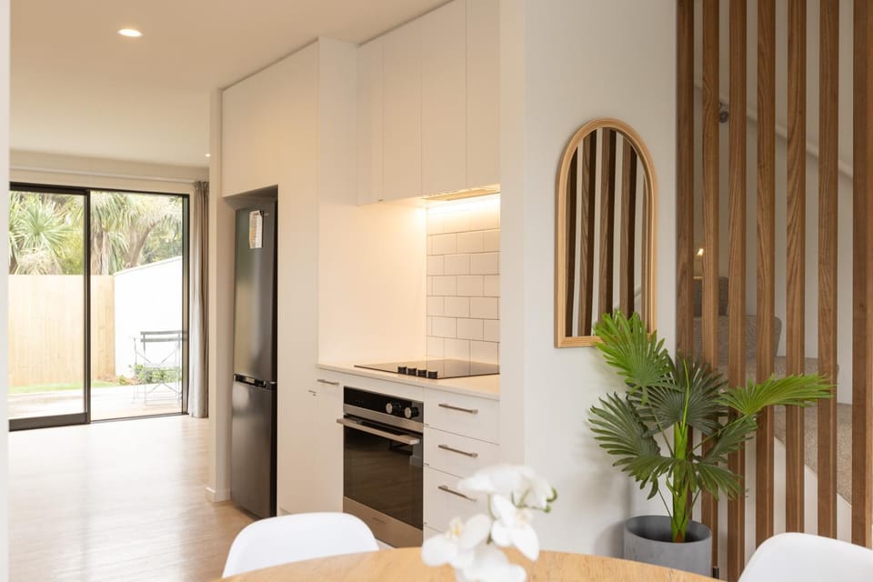 Addington SOHO Two Bedroom Townhouse Apartment in Christchurch