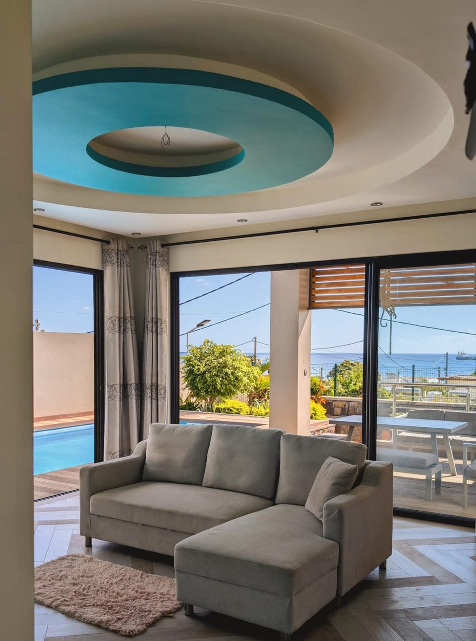View (from property/room), Living room, Sea view