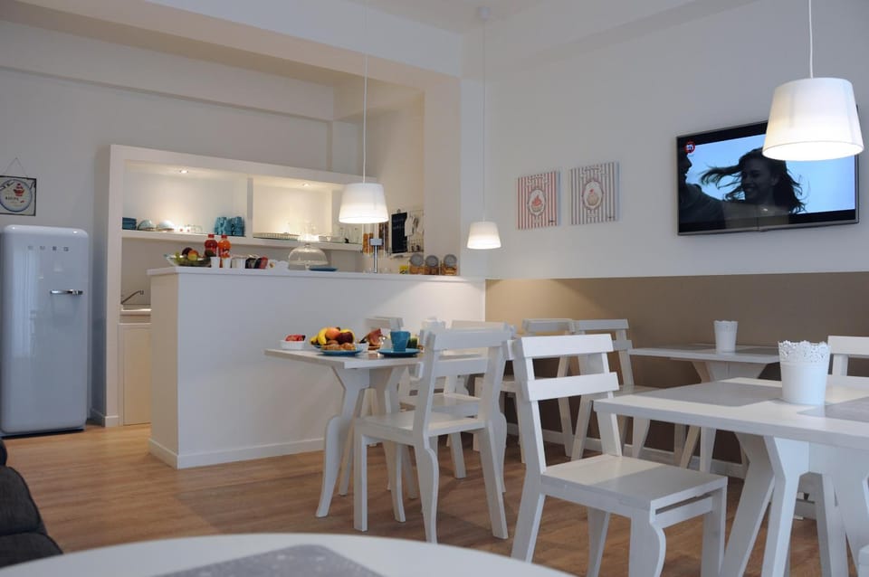 Lounge or bar