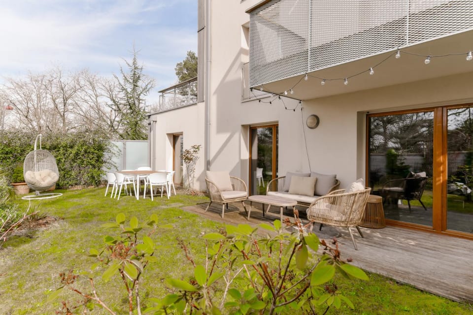 Spring, Garden, View (from property/room), Balcony/Terrace, Garden view