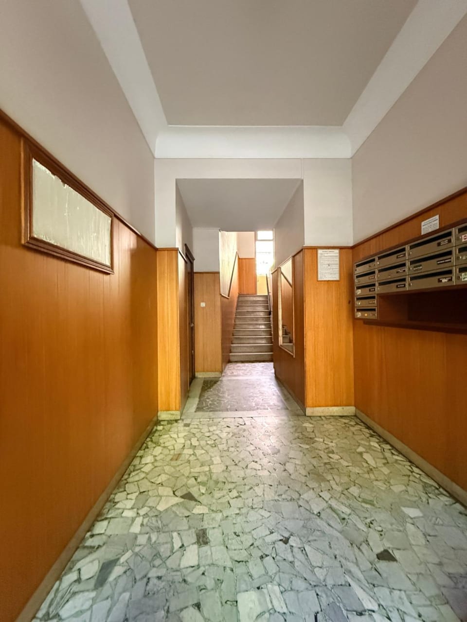 Lovely 3 rooms Nice riquier next to Port with AC! Apartment in Nice