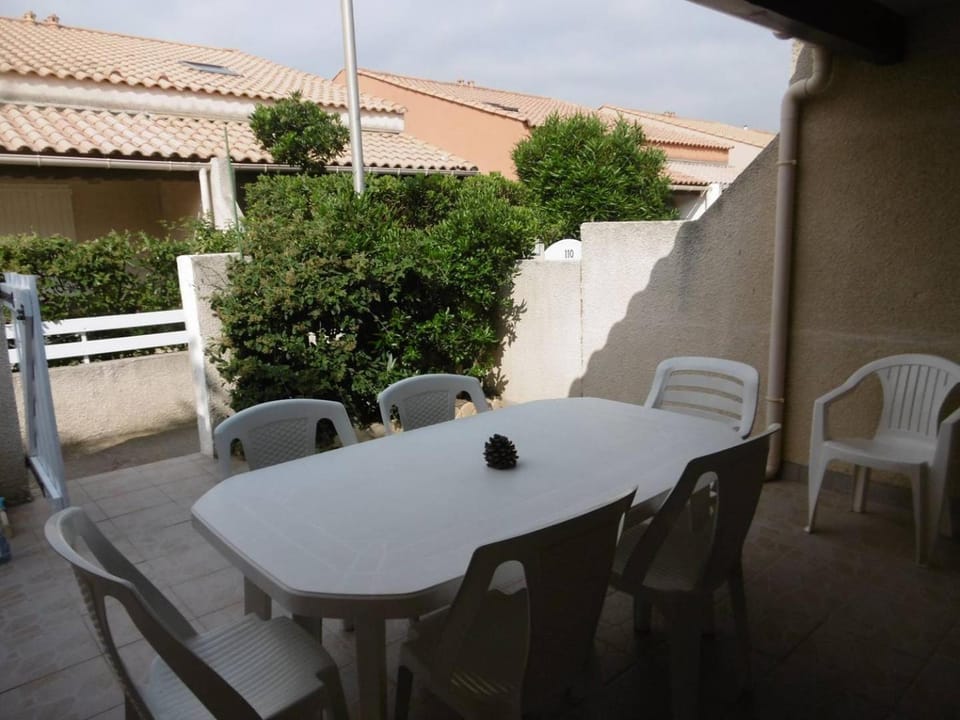 Patio, Day, View (from property/room), Balcony/Terrace, Dining area
