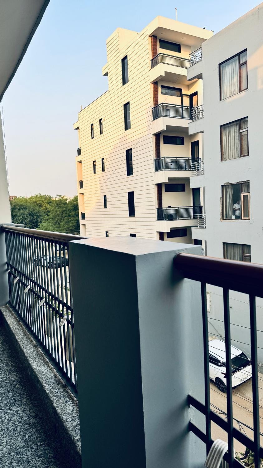 Property building, Balcony/Terrace