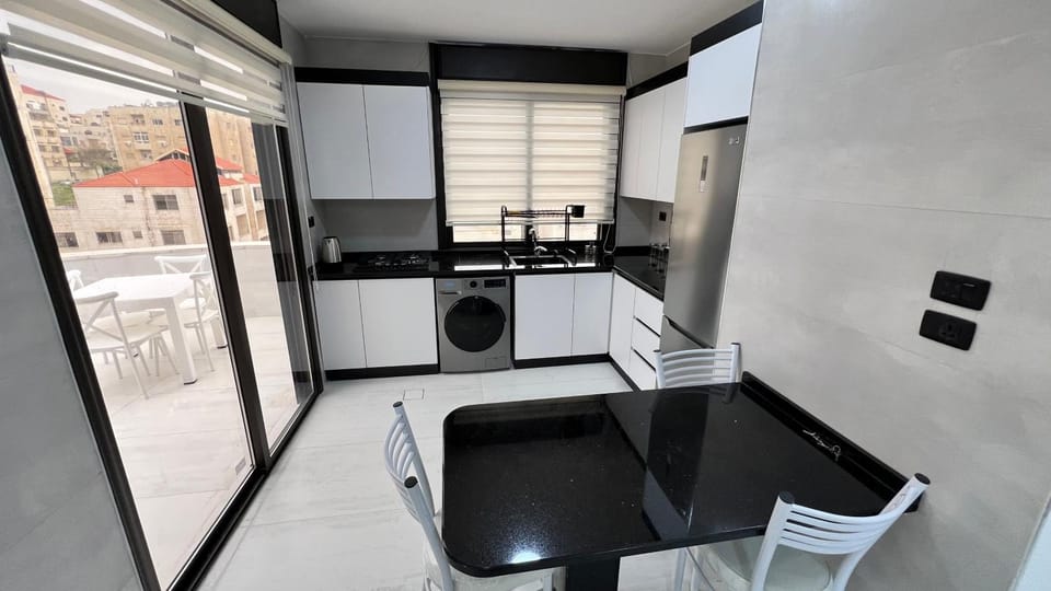 شقة رووف اطلاله رائعه عمو سامي 20 Apartment in Africa