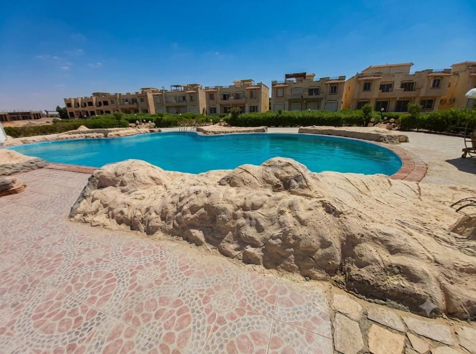 Beach & Pool View Chalet - Ras Sedr Apartment in South Sinai Governorate