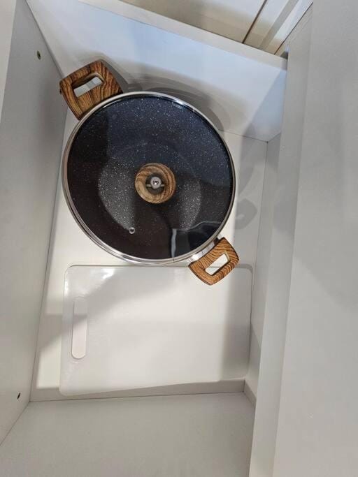Kuching Podium Opposite Mall 3BR free parking with Pool A2 Apartment in Kuching