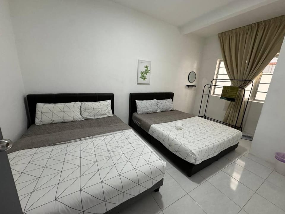 Aufa Homestay 2 at Emerald Avenue Brinchang Apartment in Brinchang