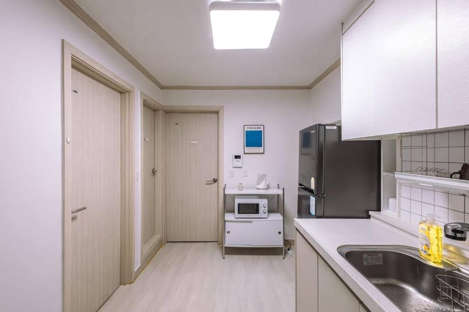 LANDiMORE_Sindang Apartment in Seoul