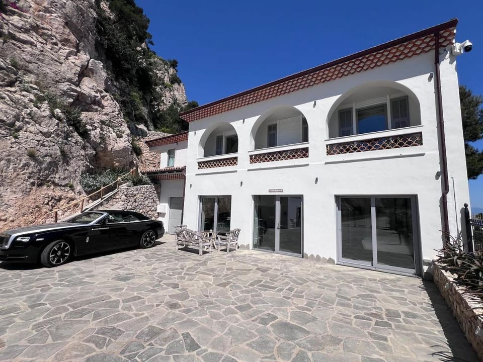 Maison Chez Nous Cap D ail villa à 5 min de Monaco Villa in Cap-d'Ail
