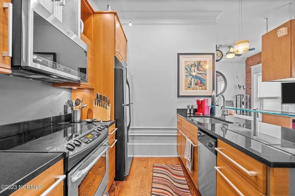 Kitchen or kitchenette, dishwasher, minibar, pet friendly, stove