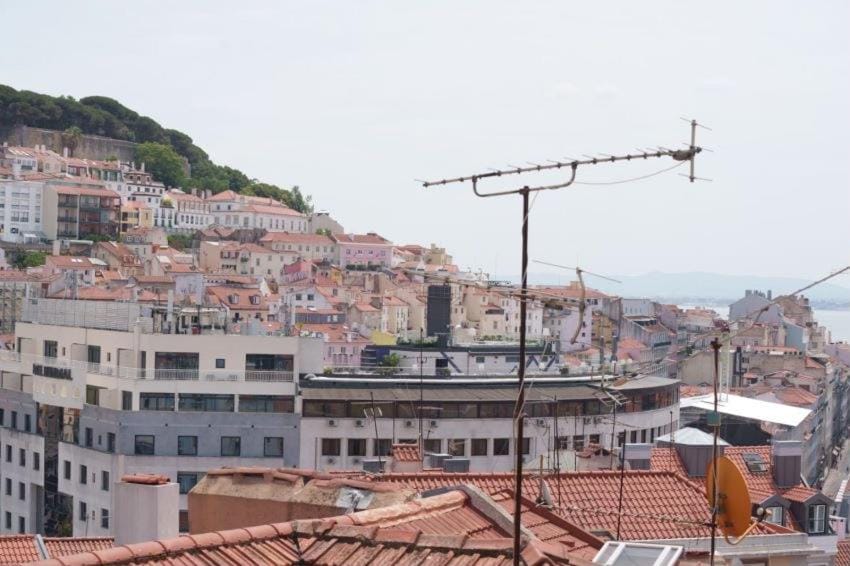 Home Mais Sant’Ana Apartment in Lisbon