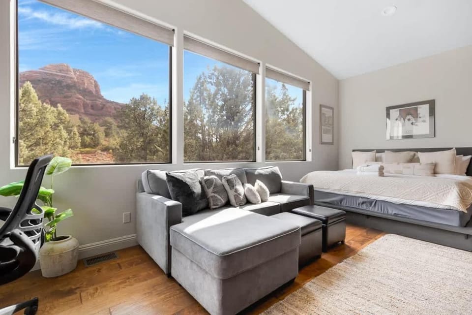 Mammoth Rock Retreat Villa-Sleeps 4 Villa in Sedona