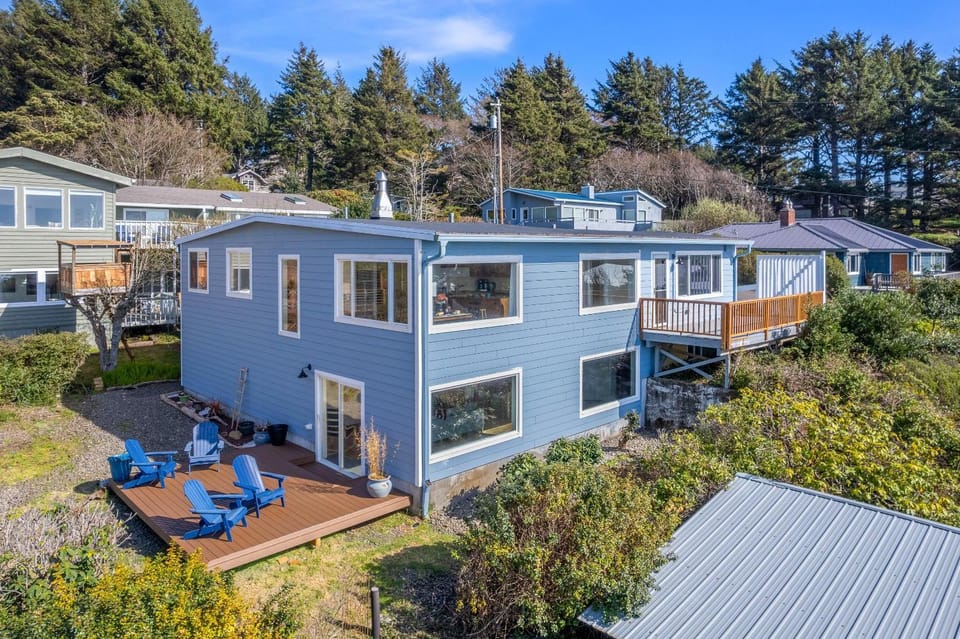 Treasure Hideaway House in Neahkahnie Beach