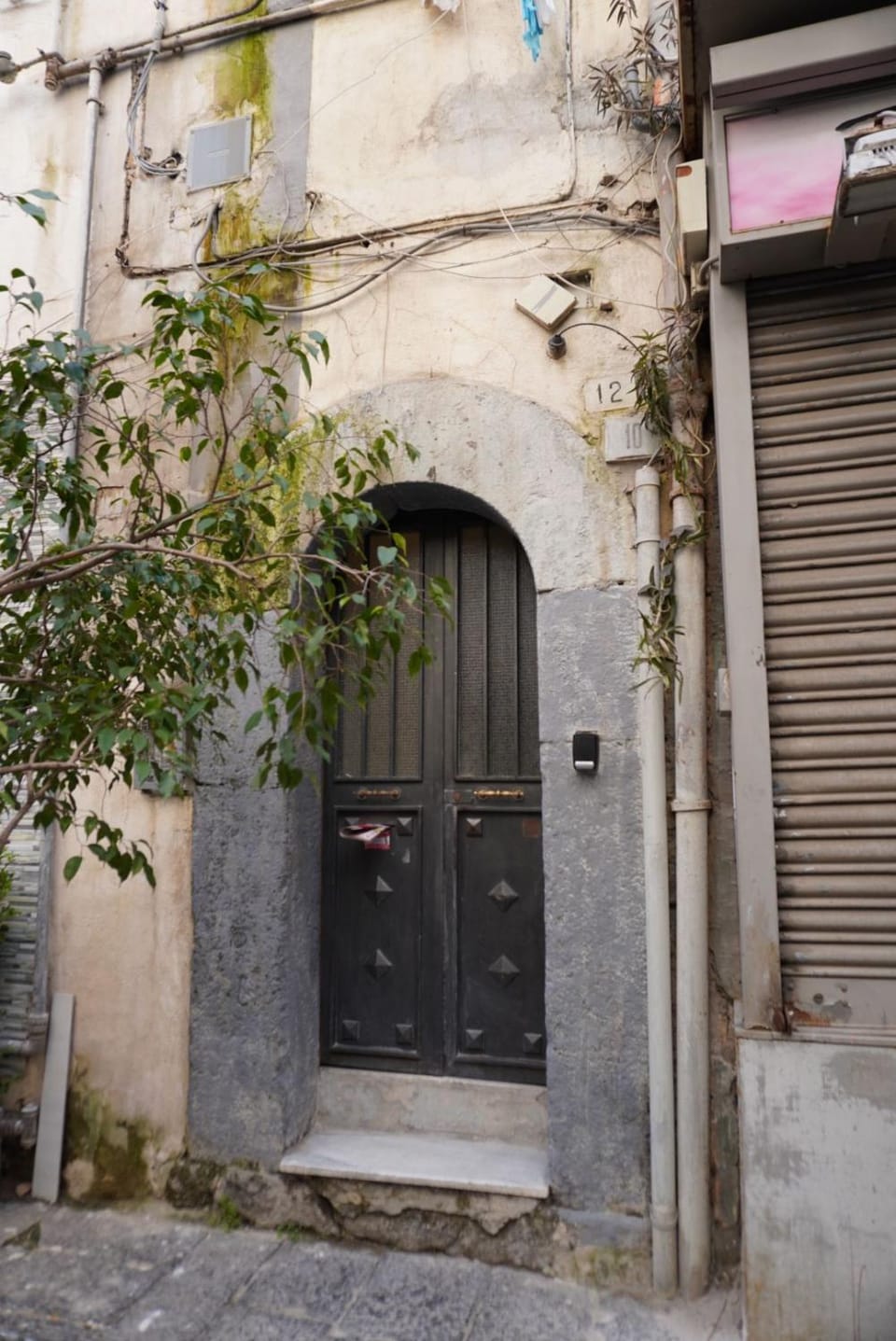 Facade/entrance