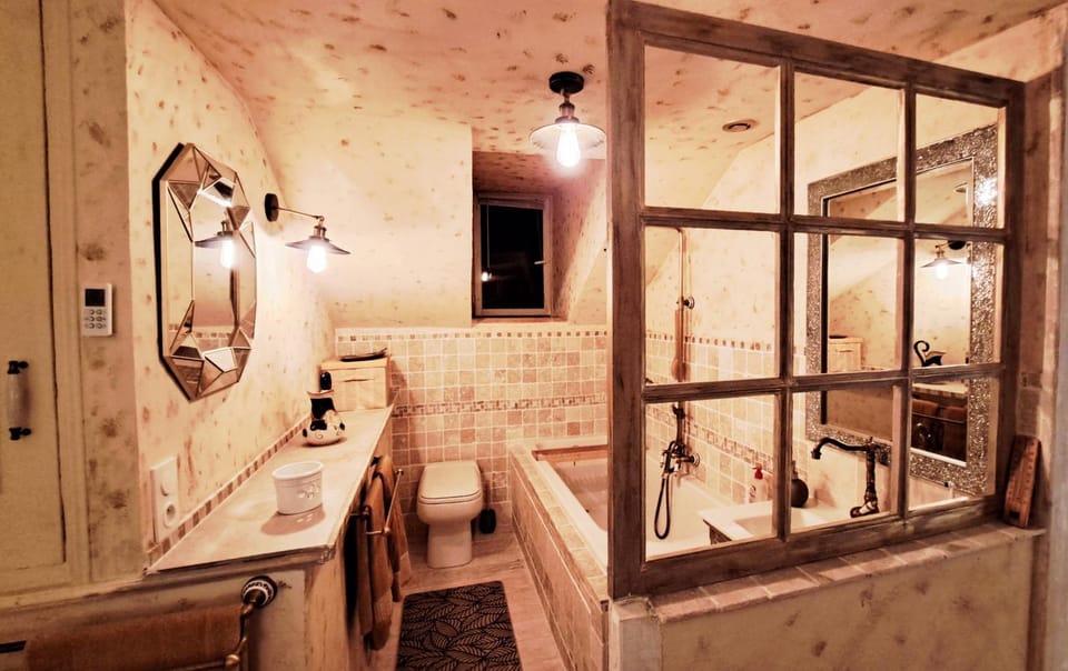 COSY CHAMBRE-SUITE climatisée Bed and Breakfast in Centre-Val de Loire