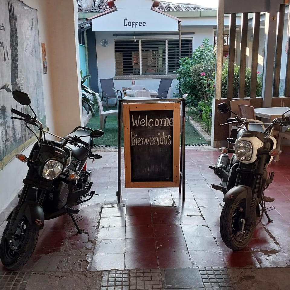 hostal casa 25 Bed and Breakfast in La Libertad Department, El Salvador