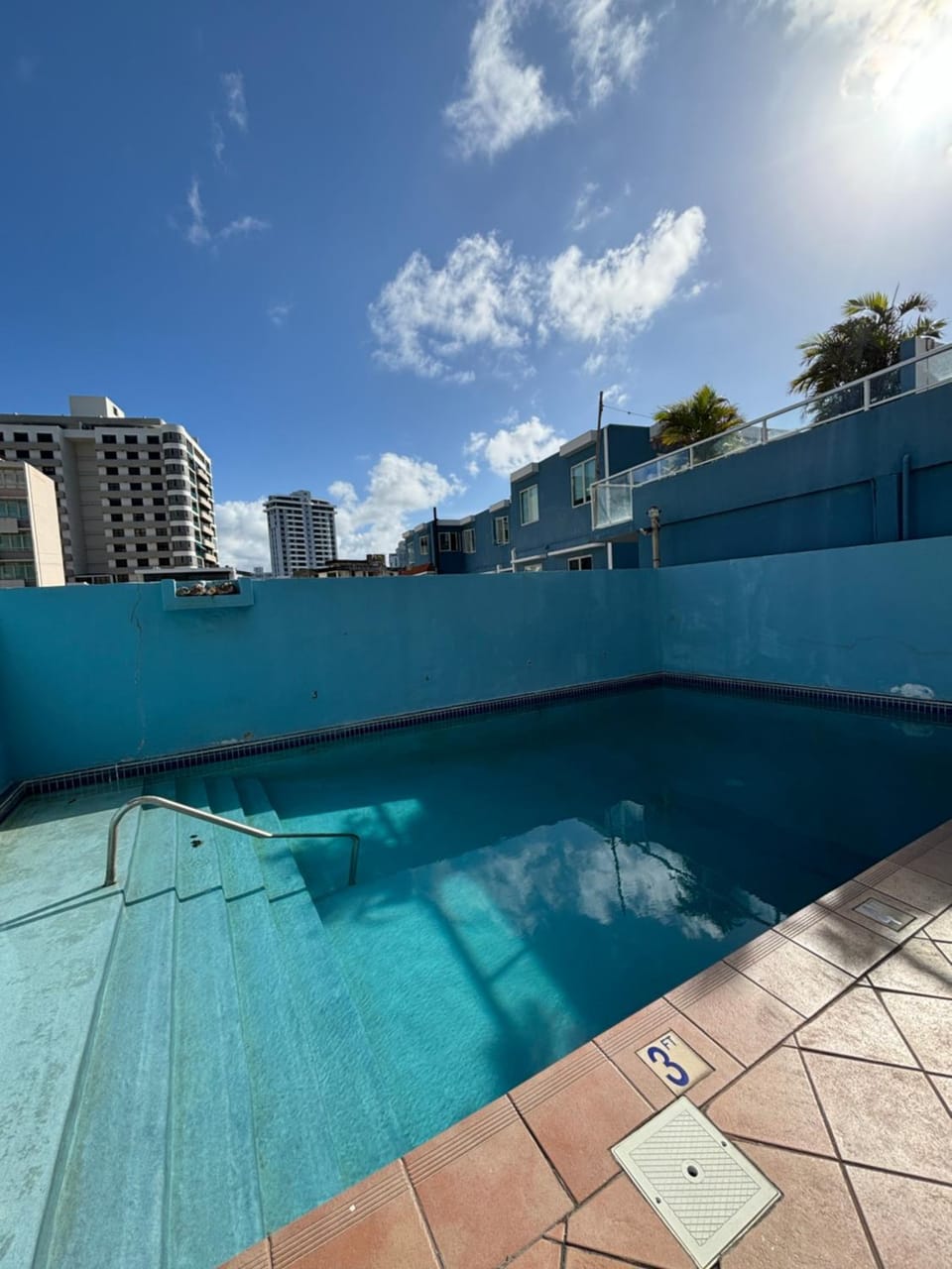 Downtown Condado Tropical Studio Apartment in San Juan