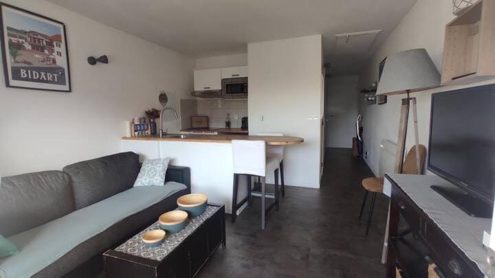 TV and multimedia, Living room, Dining area