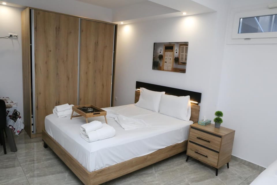 Bedroom, locker, wardrobe