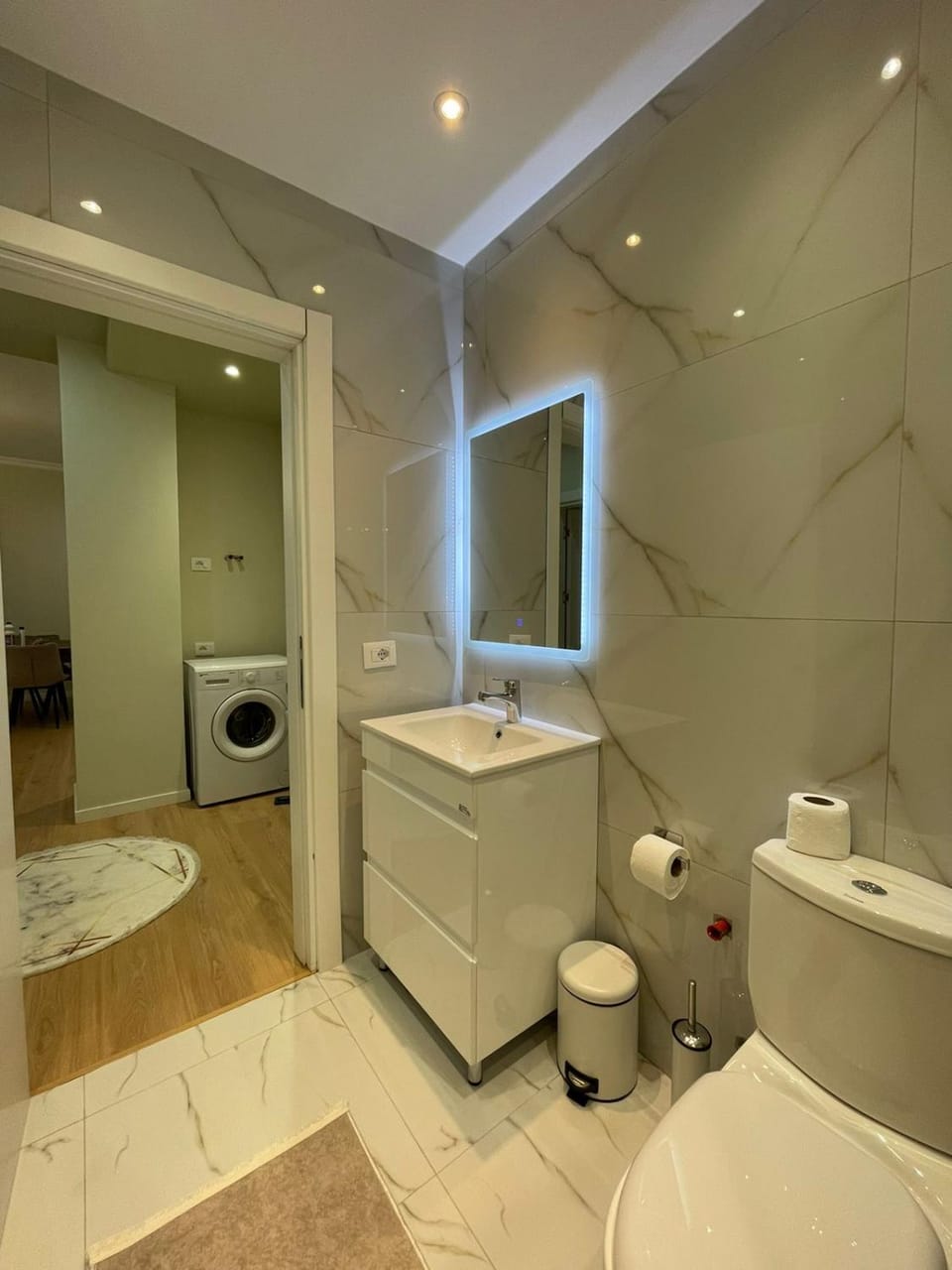 Villa VSV:Second Flat+Parking Apartment in Tirana County, Albania